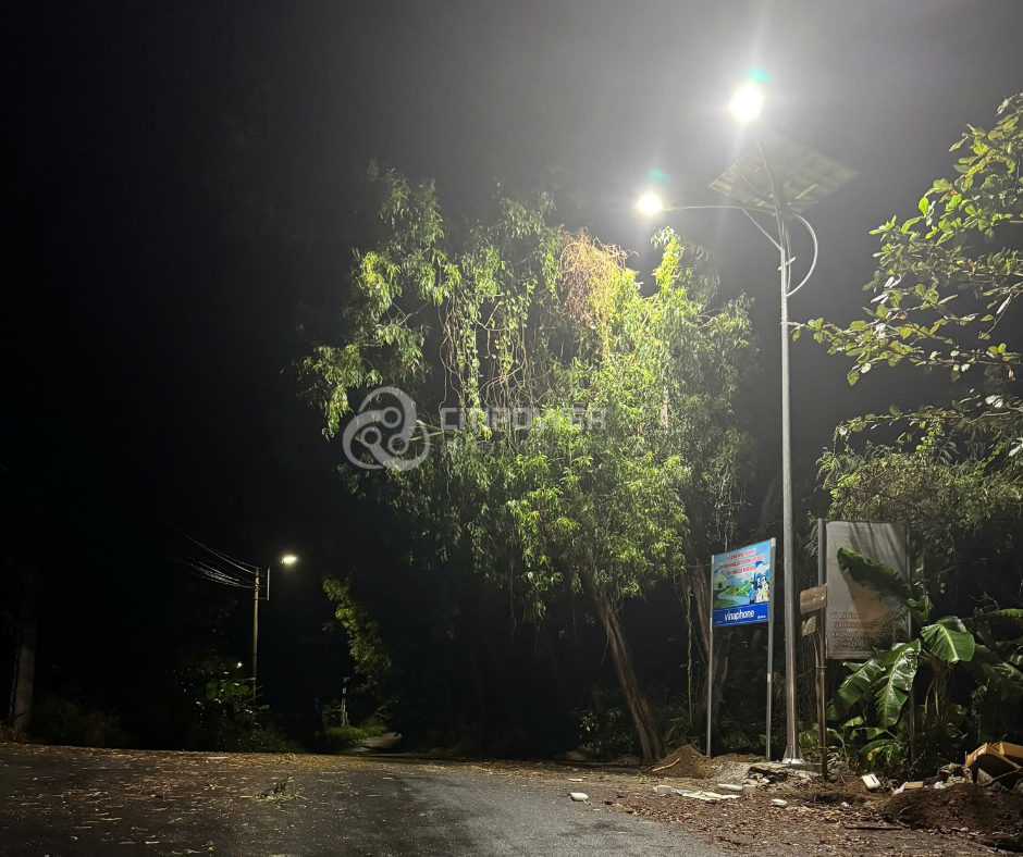 Đèn CTP-LAMER-TRUNG lắp tại Đặc Khu Kiên Hải 